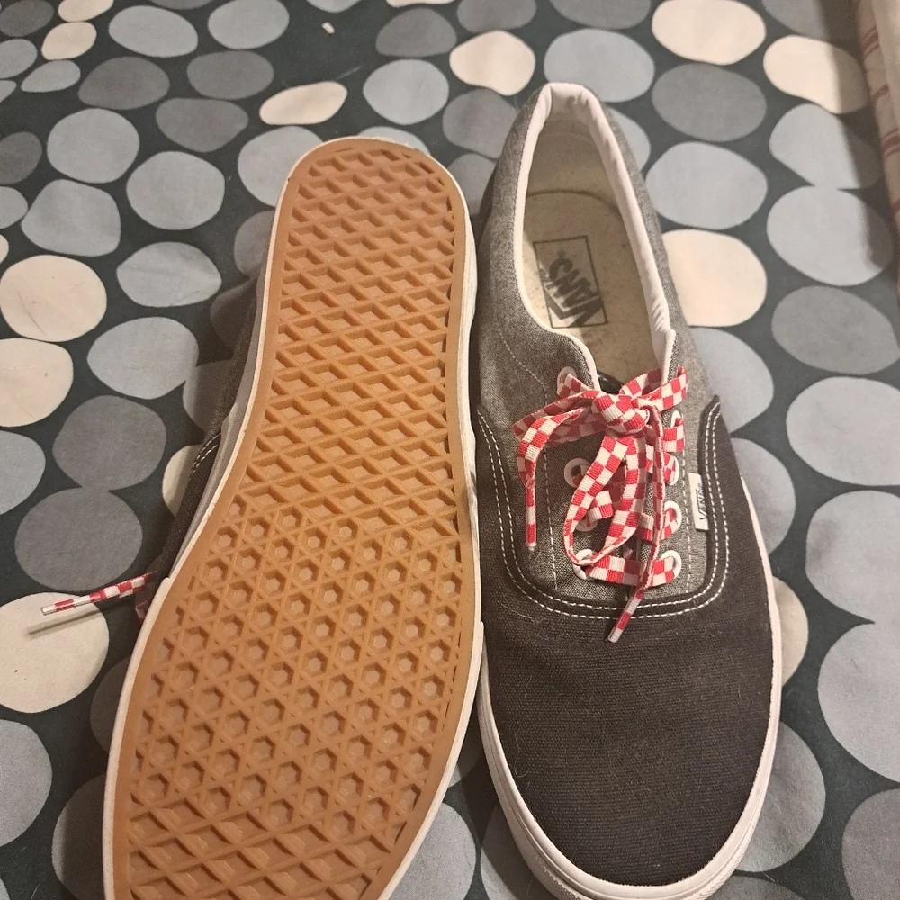 Good Pre-owned Condition Vans Era Gray/Black Mens Size 11.5 - Picture 3 of 5